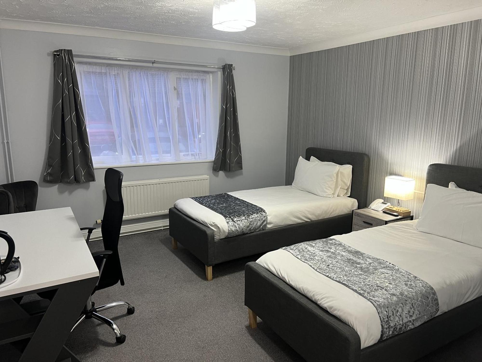 Dolphin Hotel Cambridge St Ives  Eksteriør billede