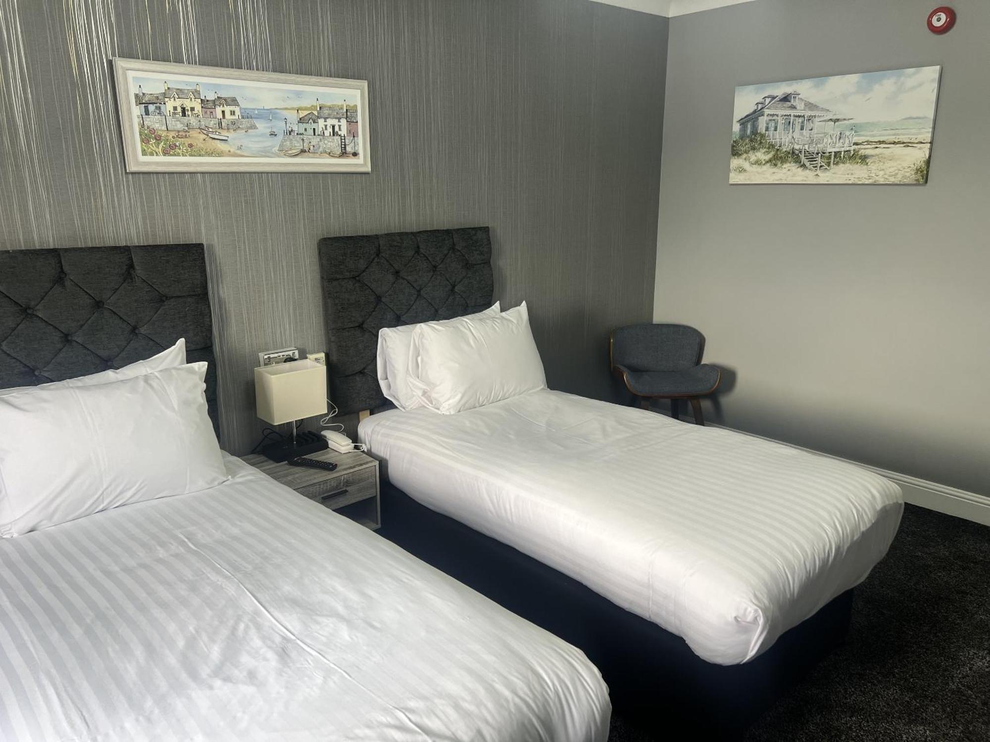 Dolphin Hotel Cambridge St Ives  Eksteriør billede